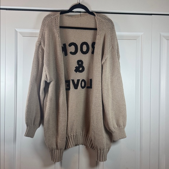 Rock & Love Oversized Beige Sweater - Picture 2 of 2
